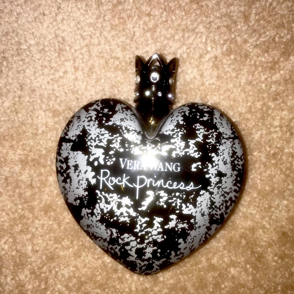 Vera Wang rock princess purfume